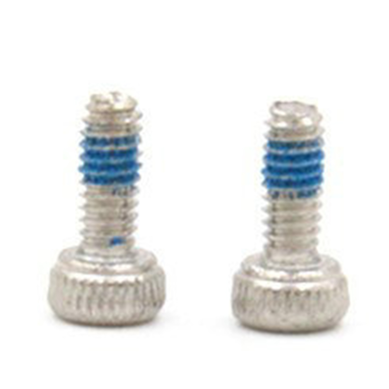 M3X8mm csészefejű hatlapfejű csavar nylon folttal M3X8mm csészefejű hatlapfejű csavar nylon folttal